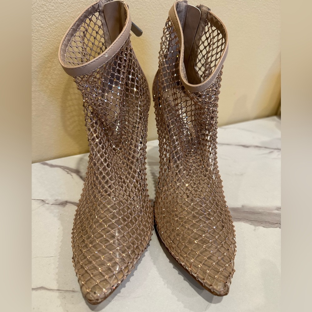 Mesh Bootie heel size 6.5